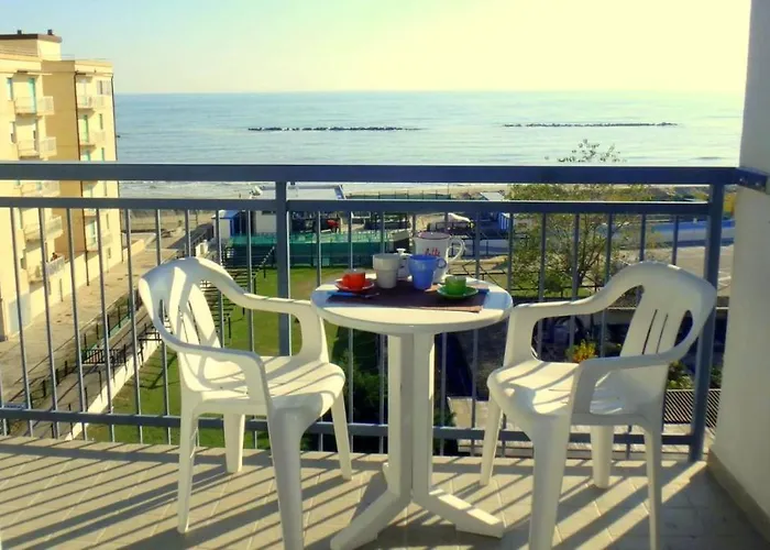 Cortina 2-34 Feriehus